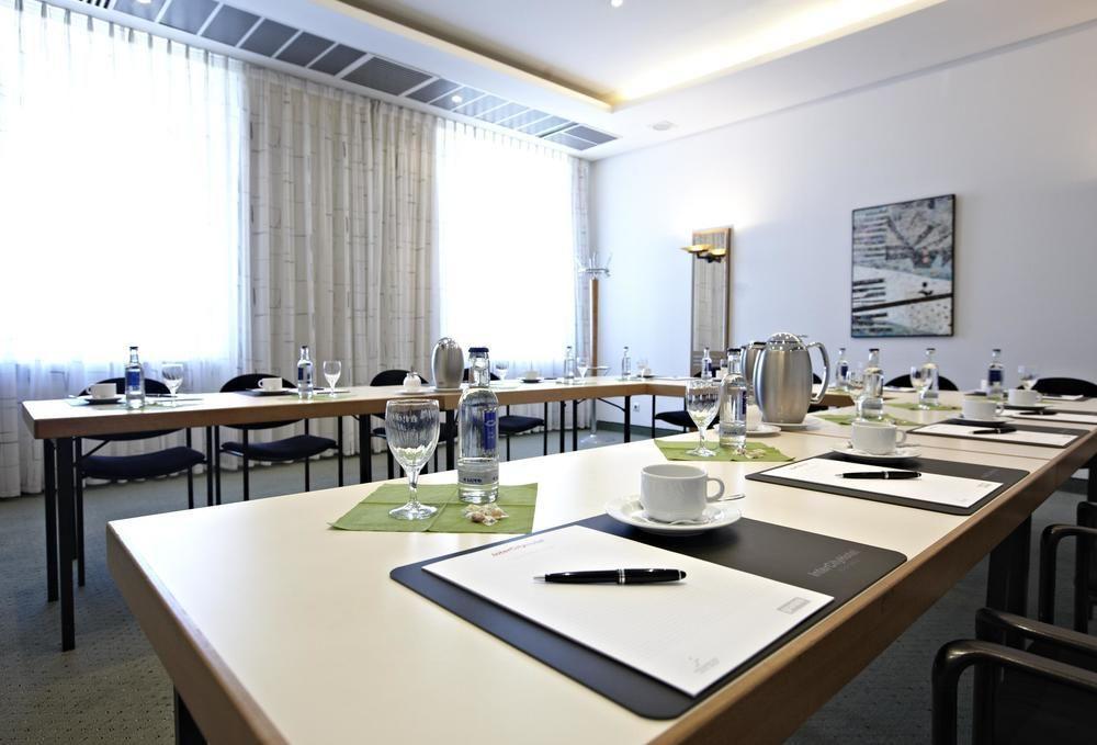 Intercityhotel Ρόστοκ Εξωτερικό φωτογραφία